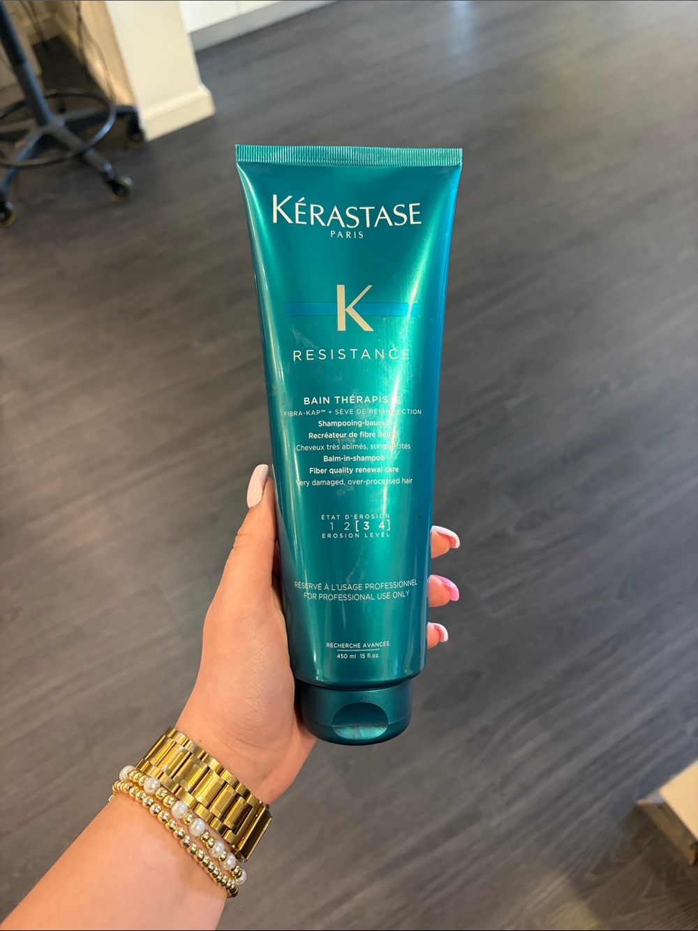 Kérastase Resistance Shampoo - Teal Green Tube